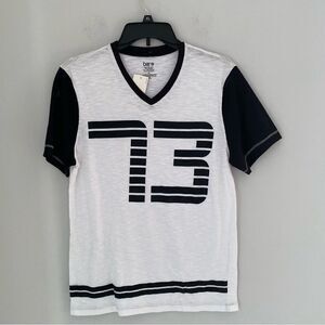 Bar III Men’s V Neck Heather White and Black 73 Teeshirt size S